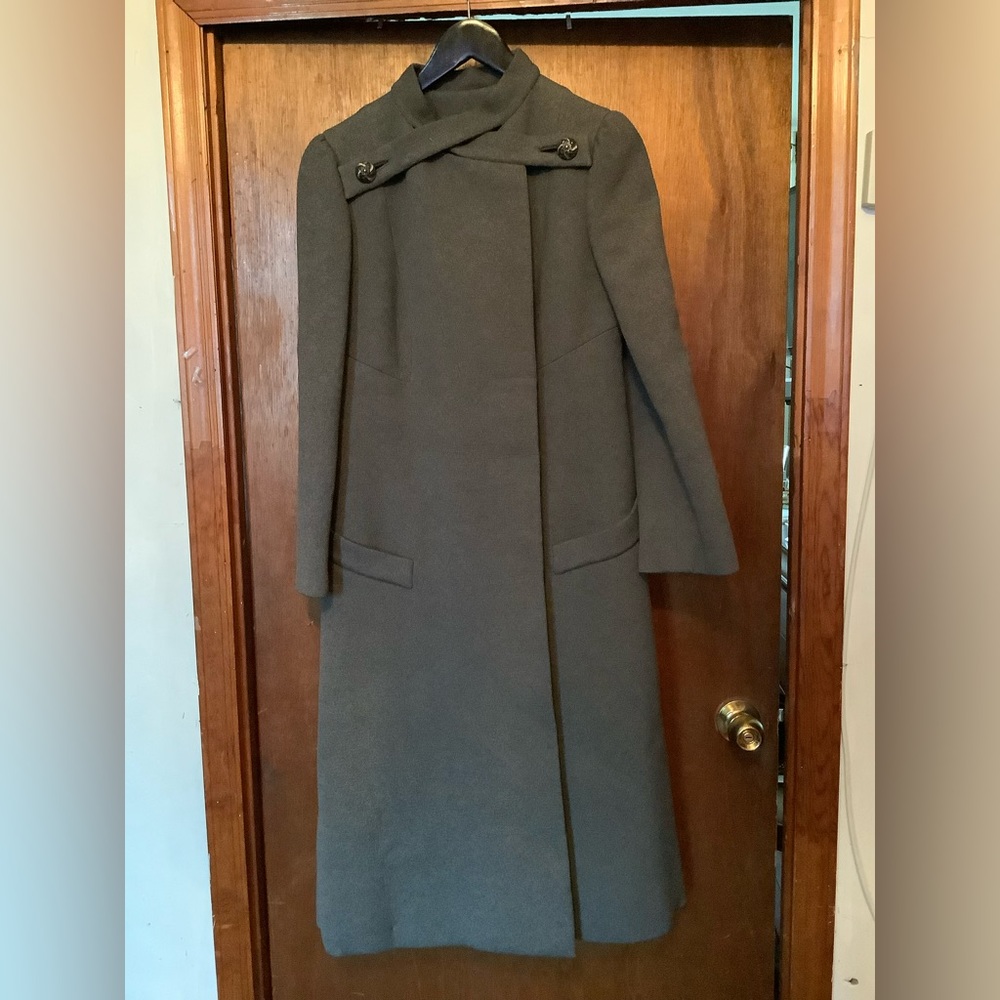 Pauline Trigere Ladies Vintage Coat